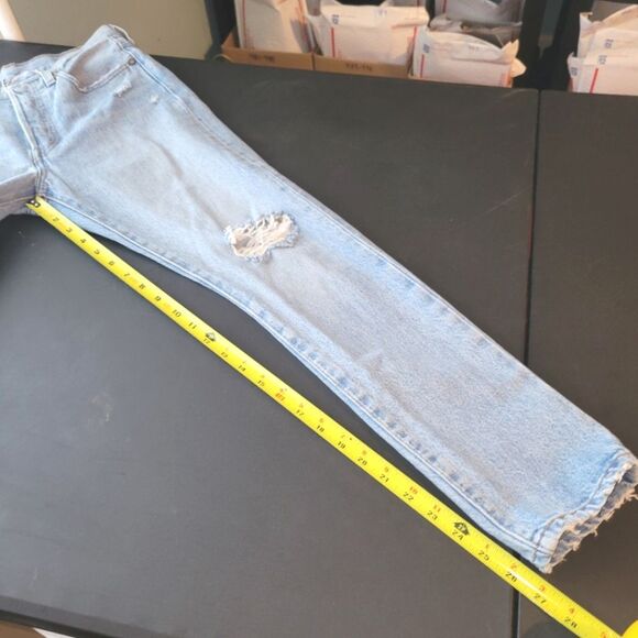 Levi's 501 Skinny Button Fly Distressed Jeans Small 27 - Picture 12 of 13